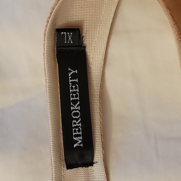 Merokeety Mini Dress - Picture 6 of 13